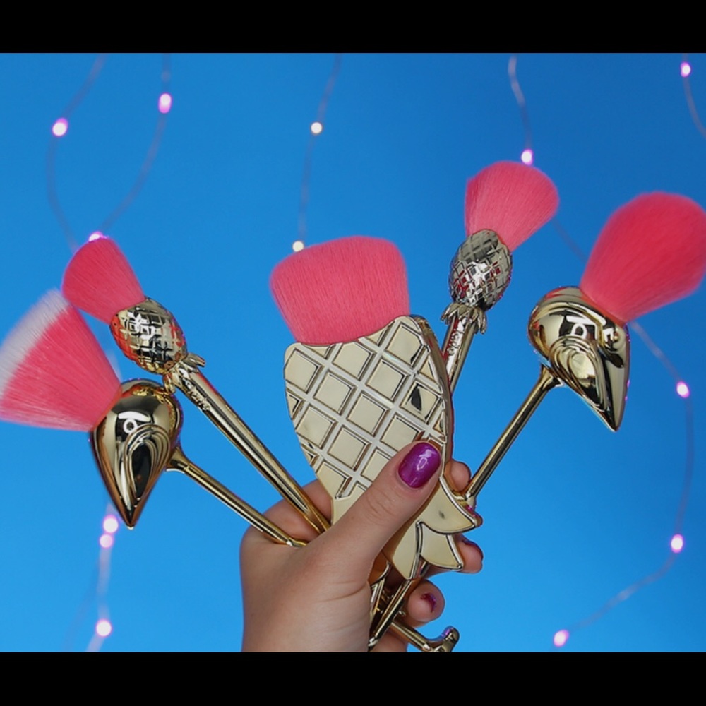 Tarte Liquid Foundation Brush